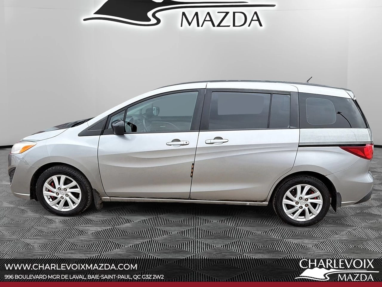 2012 Mazda Mazda5 GS Main Image