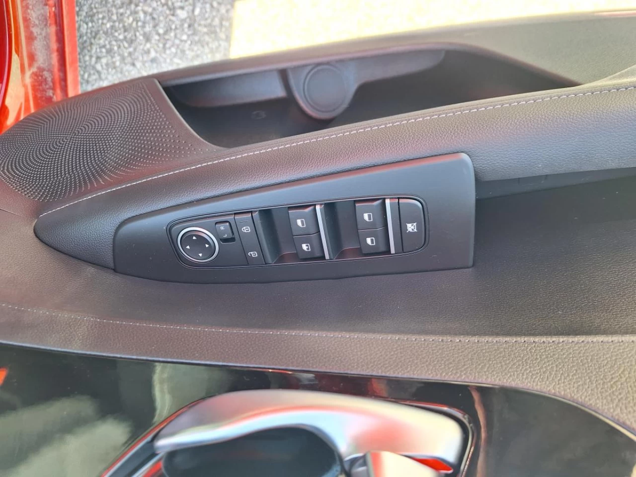 2024 Kia Forte EX HEATED STEERING*CARPLAY*MAGS* Image principale