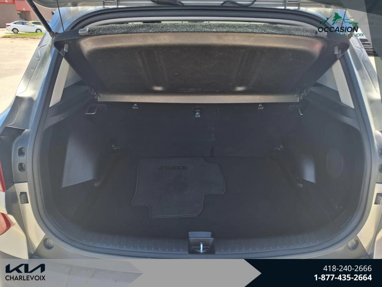 2023 Kia Seltos SX Turbo AWD w/Black Interior Main Image