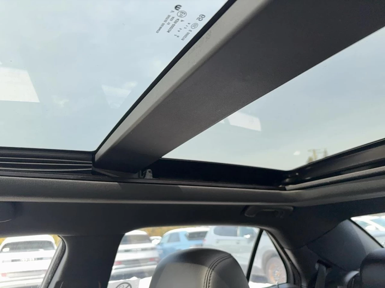 2013 Chrysler 300 4dr Sdn Touring RWD Image principale