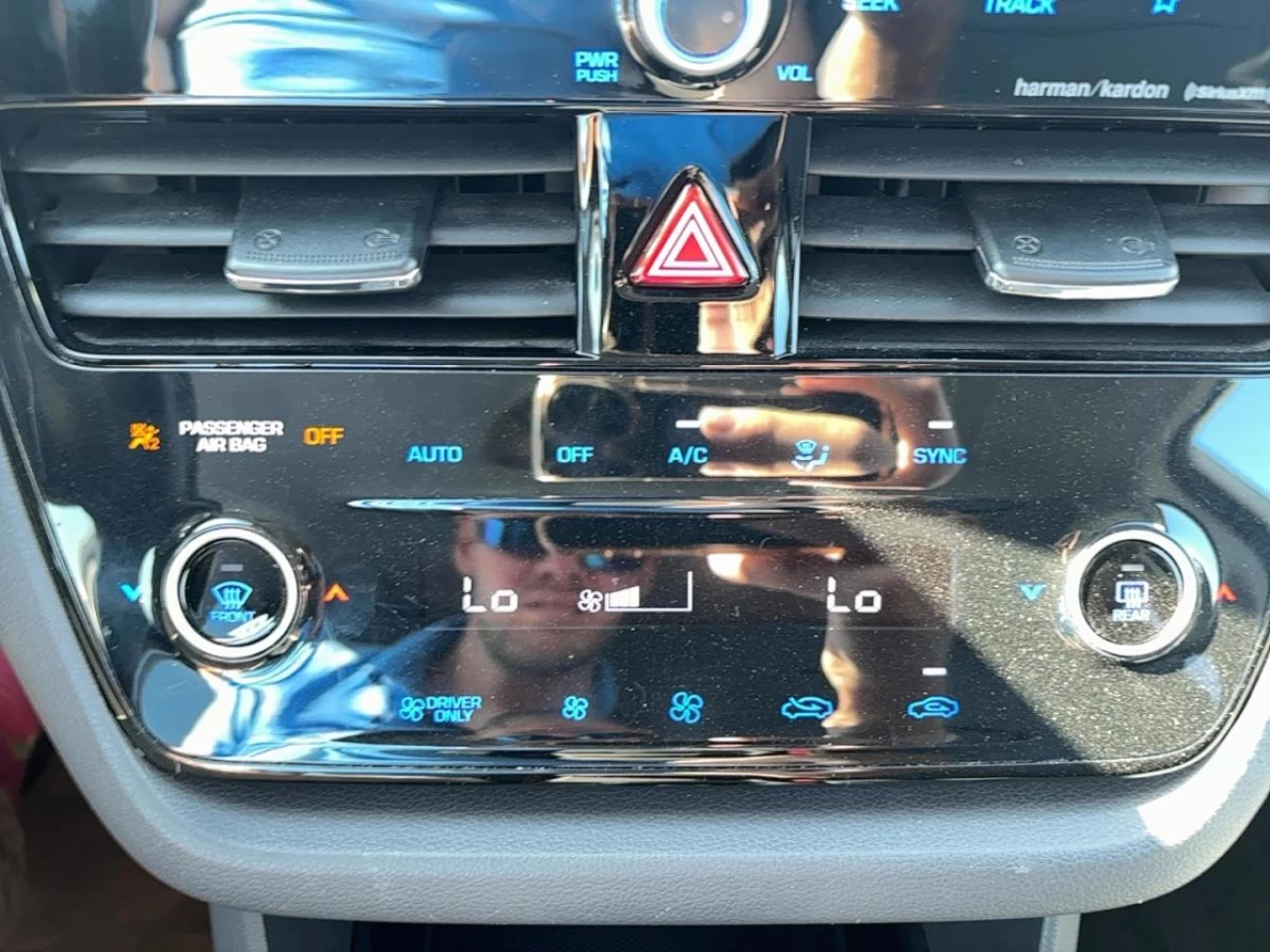2020 Hyundai IONIQ Electric Plus Preferred Hatchback Main Image