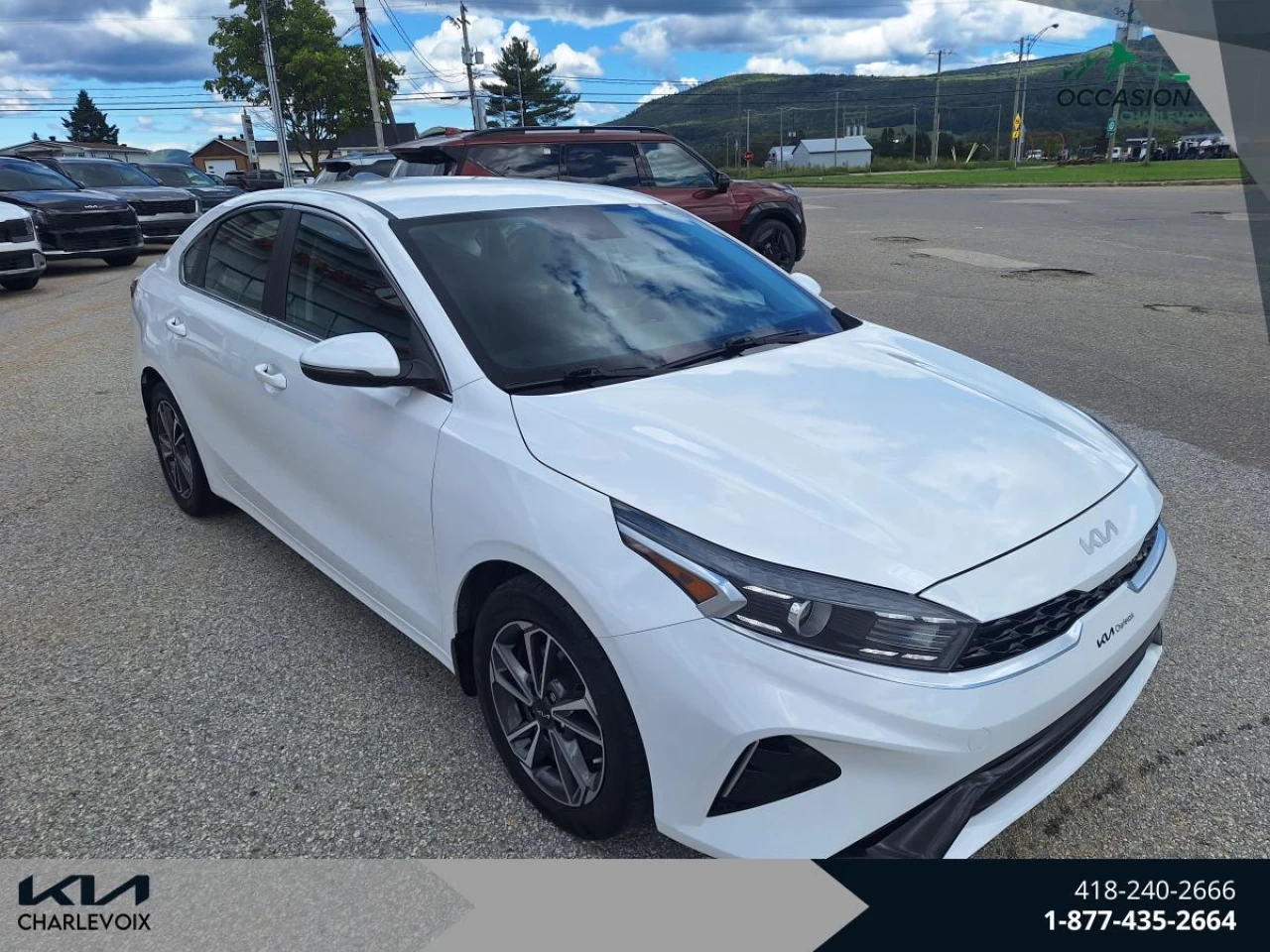 2022 Kia Forte EX IVT Main Image