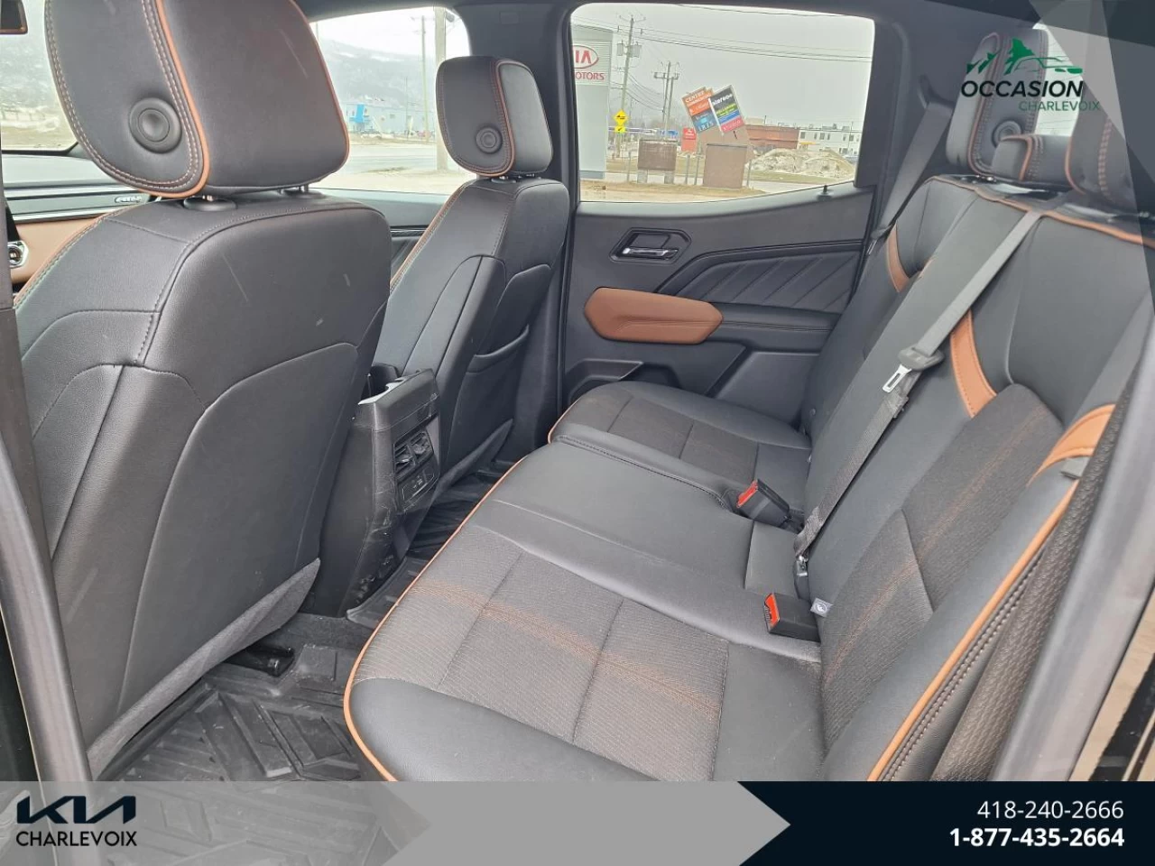 2025 GMC Canyon Crew Cab Short Box 4-Wheel Drive AT4 Image principale