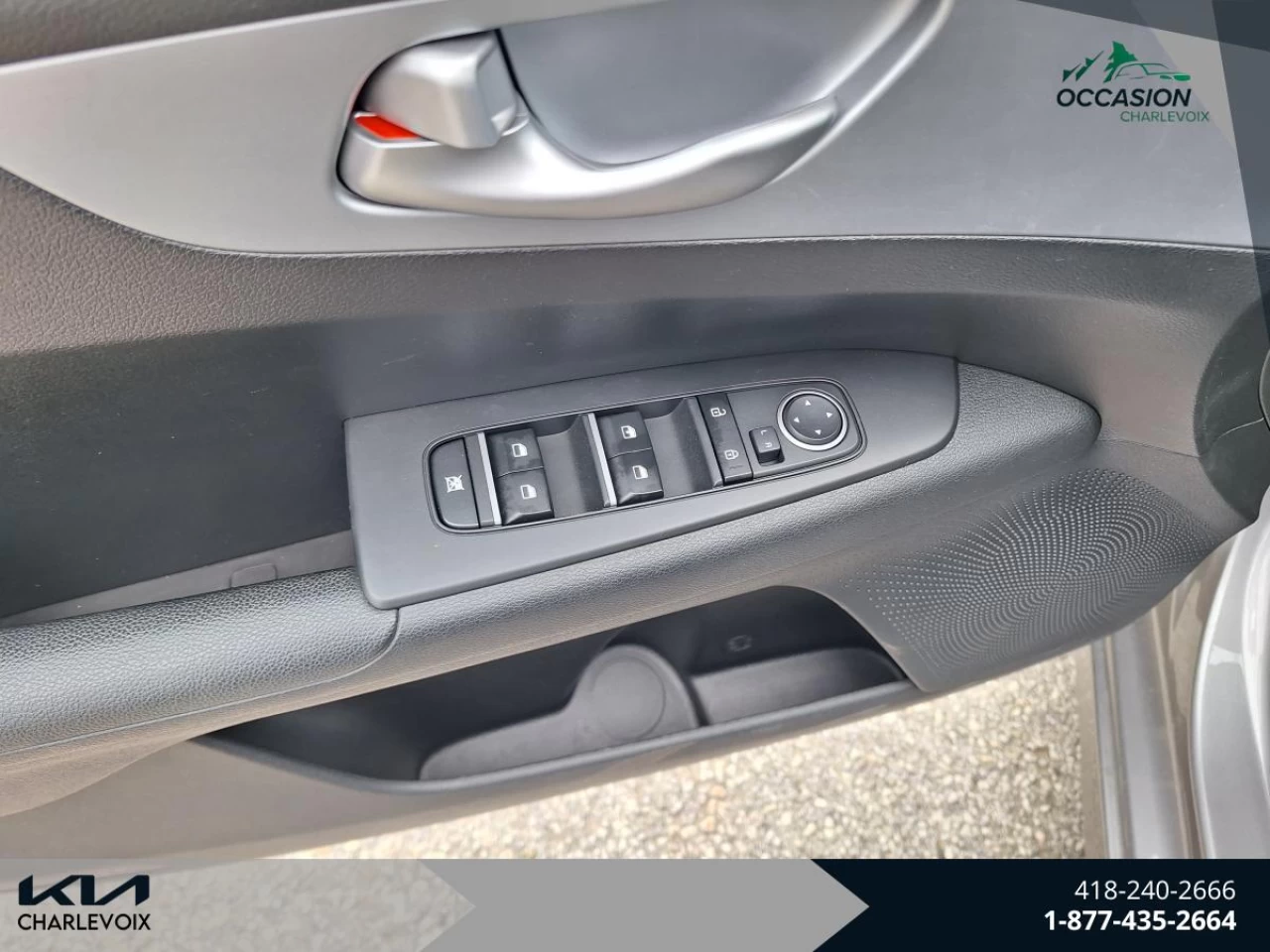 2023 Kia Forte LX Image principale