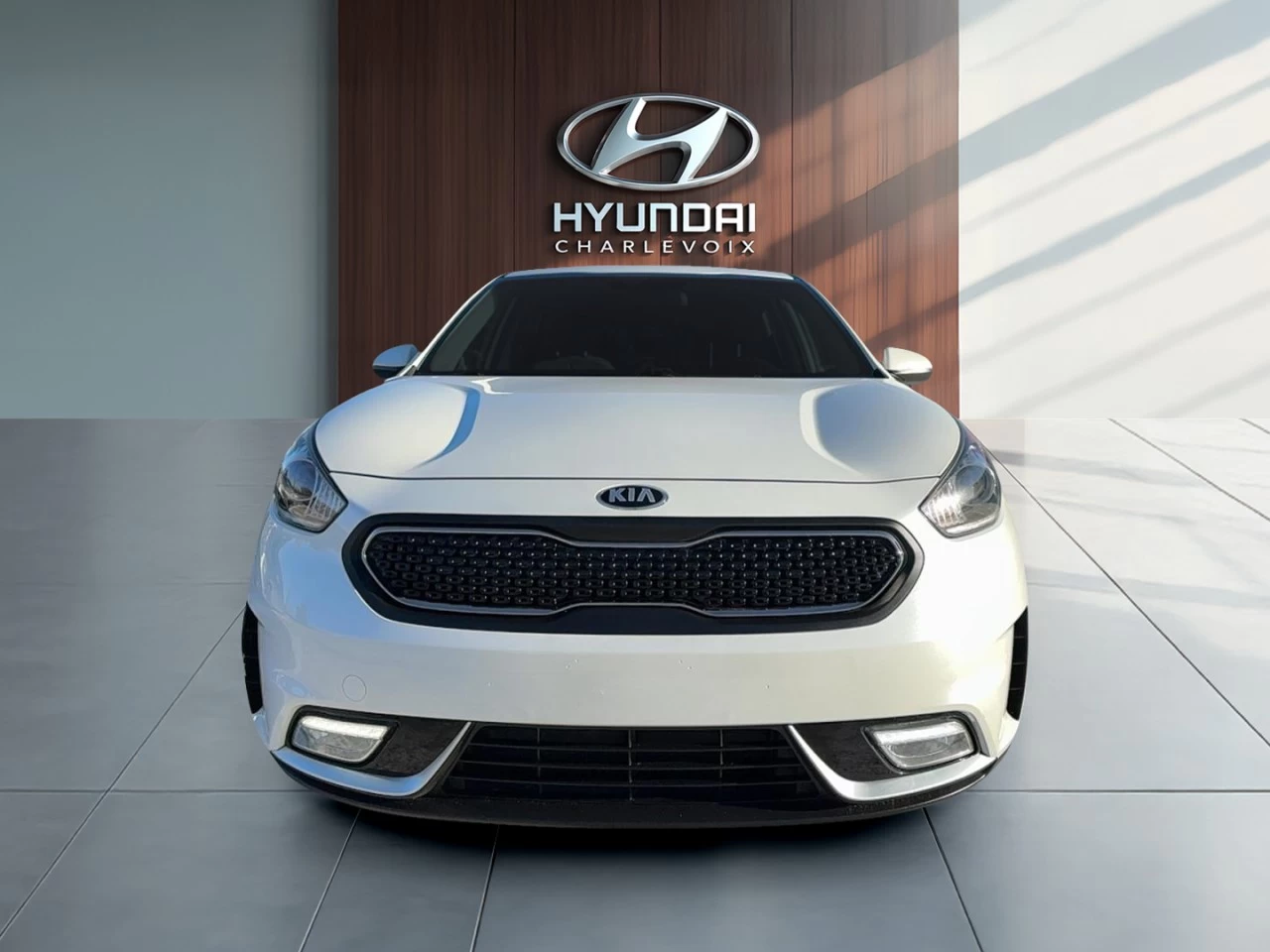 2019 Kia Niro L FWD Image principale
