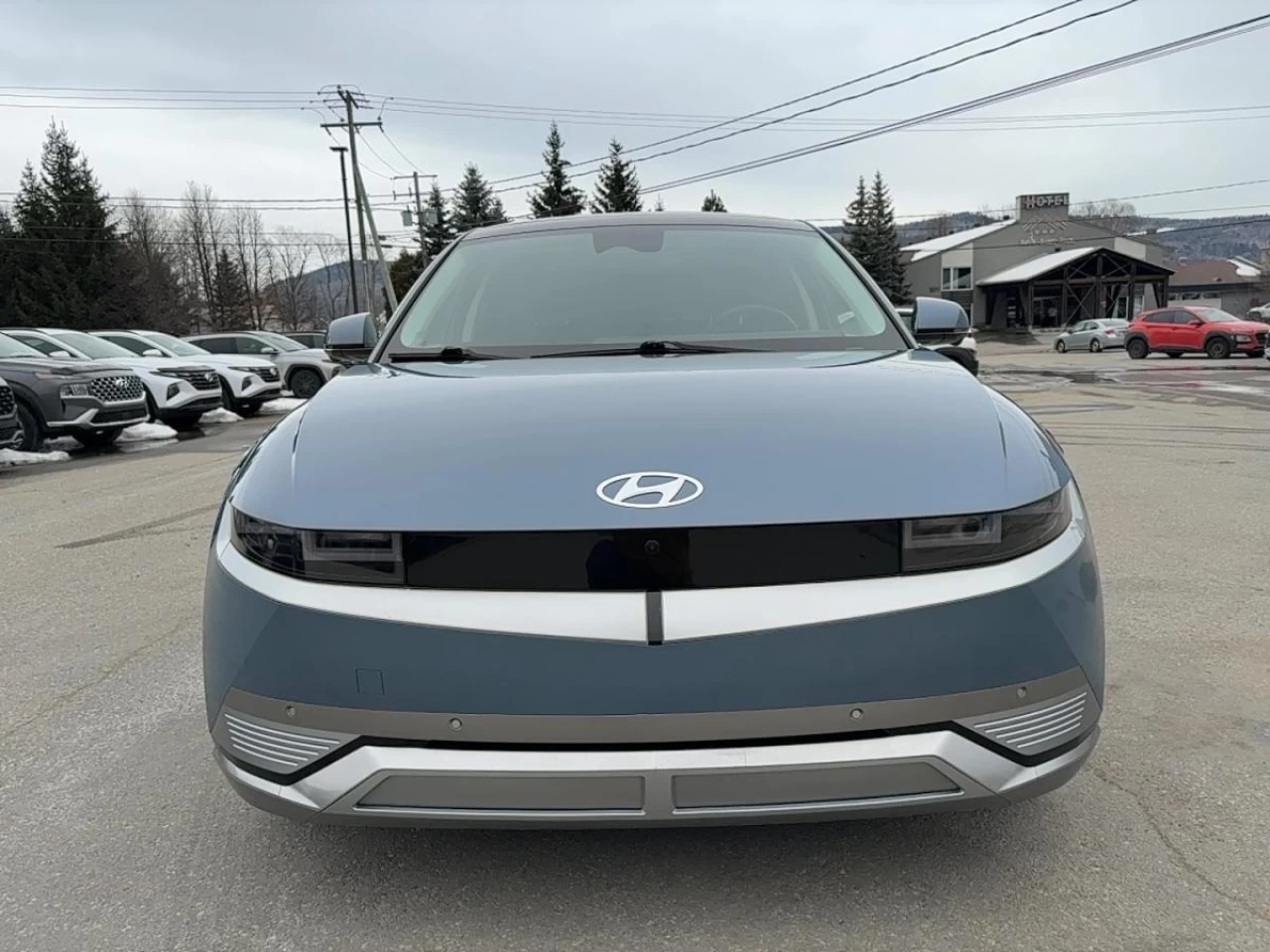 2024 Hyundai IONIQ 5
                                                    Preferred AWD Long Range w/Ultimate Pkg Image principale