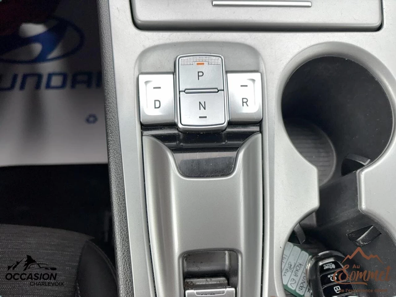 2022 Hyundai Kona
                                                    Preferred FWD w/Two-Tone Roof Image principale