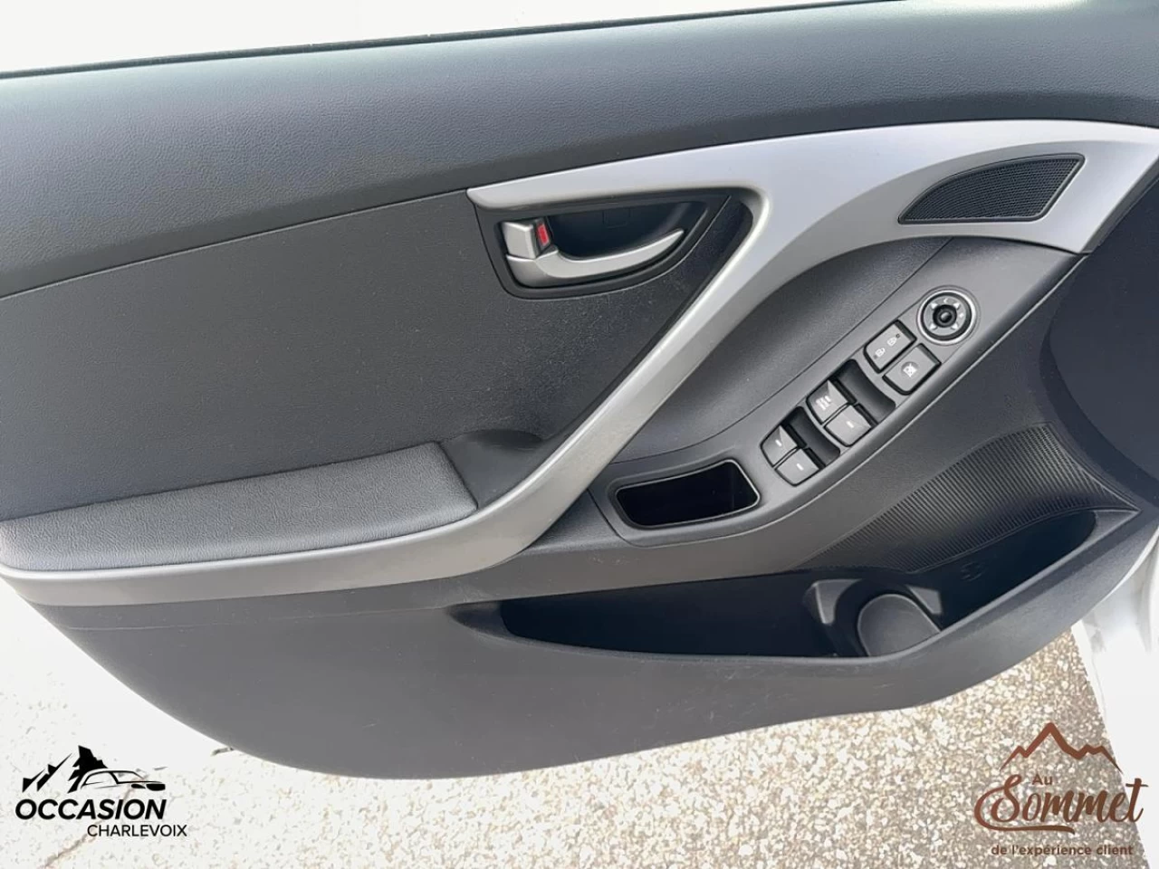 2015 Hyundai Elantra
                                                    4dr Sdn Auto GL Main Image