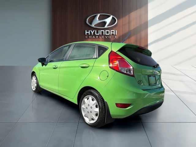 Ford Fiesta 5dr HB SE 2015