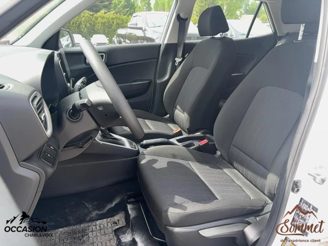 Hyundai Venue Essential IVT 2022