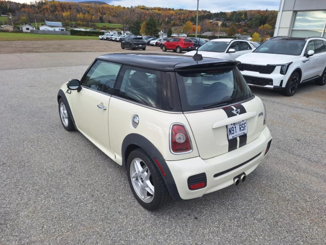 MINI Cooper S 3 Door 2dr Cpe S 2008