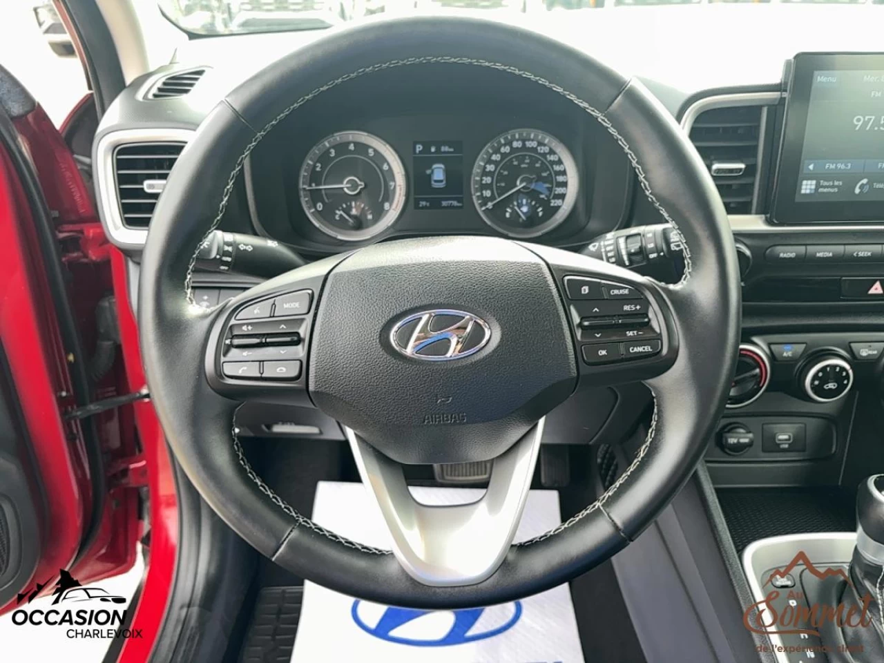 2021 Hyundai Venue
                                                    Preferred IVT w/Two-Tone Image principale