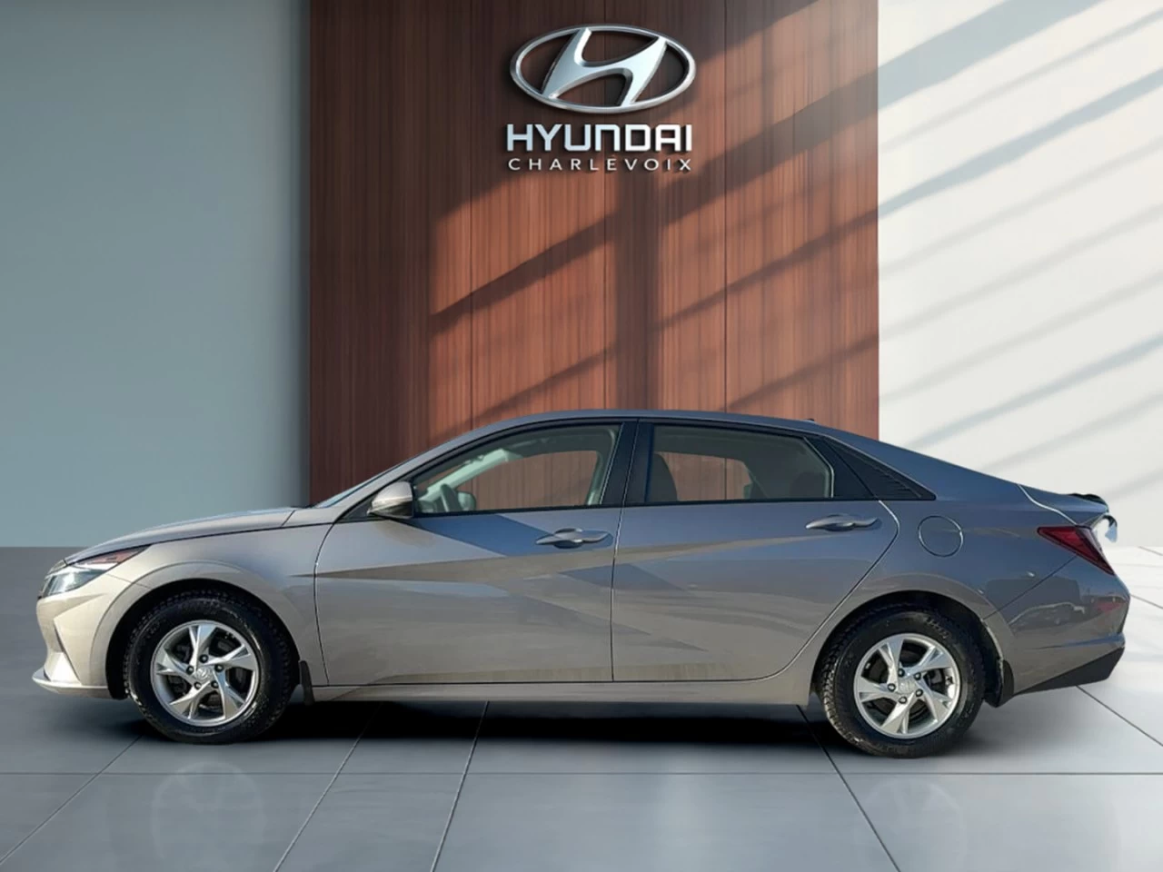 2023 Hyundai Elantra
                                                    Essential IVT Image principale