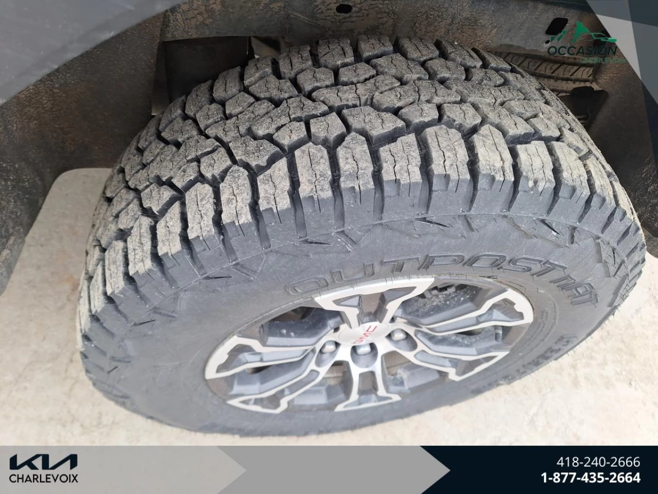 2025 GMC Canyon Crew Cab Short Box 4-Wheel Drive AT4 Image principale