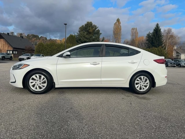 Hyundai Elantra 4dr Sdn Man L 2017