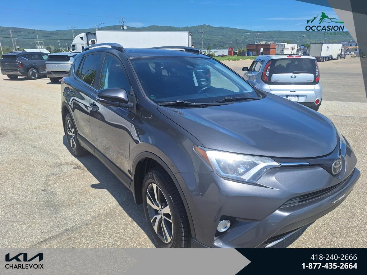 2018 Toyota RAV4 AWD XLE Main Image