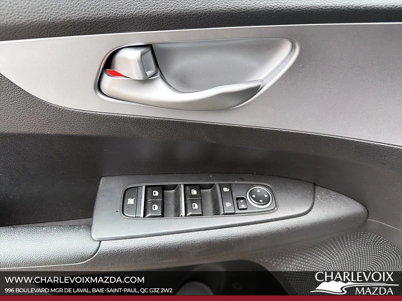 2023 Kia Forte LX Image principale