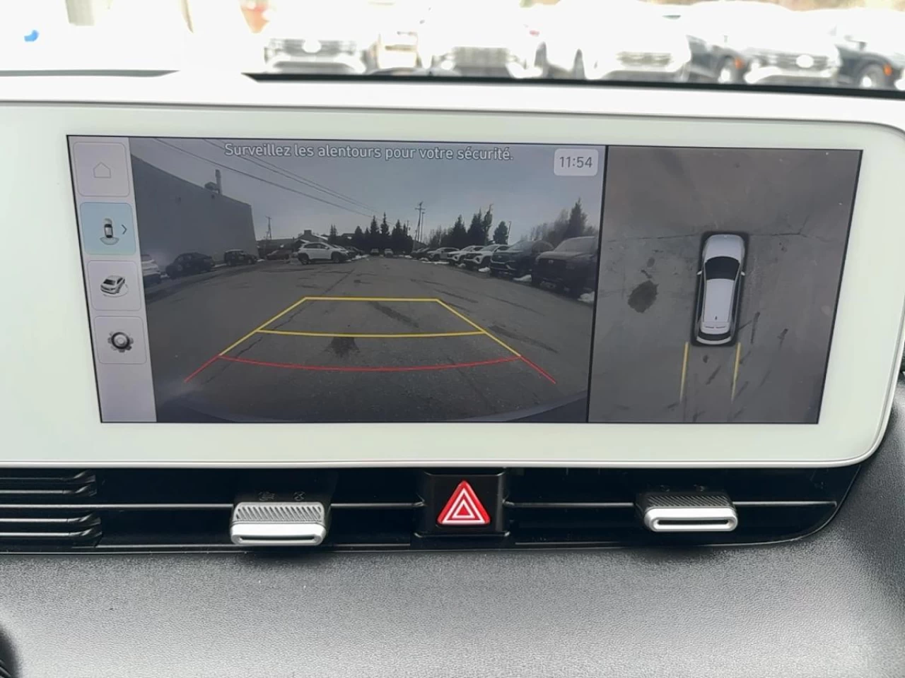 2024 Hyundai IONIQ 5
                                                    Preferred AWD Long Range w/Ultimate Pkg Image principale