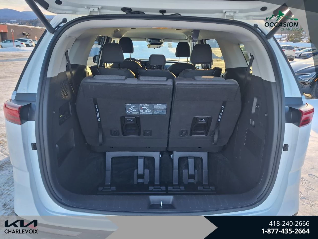 2024 Kia Carnival LX+ Image principale