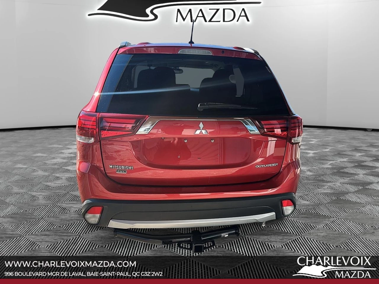 2016 Mitsubishi Outlander SE Image principale