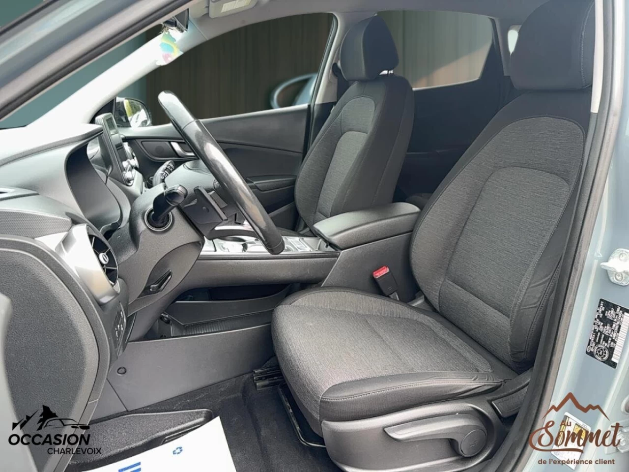 2022 Hyundai Kona
                                                    Preferred FWD w/Two-Tone Roof Image principale