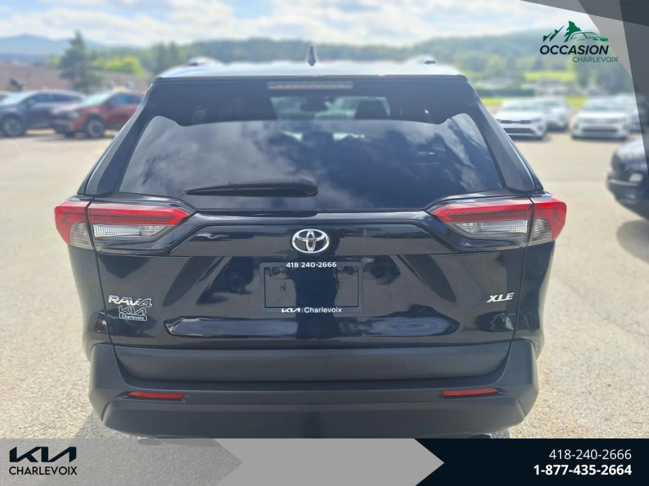 2019 Toyota RAV4 FWD XLE Image principale