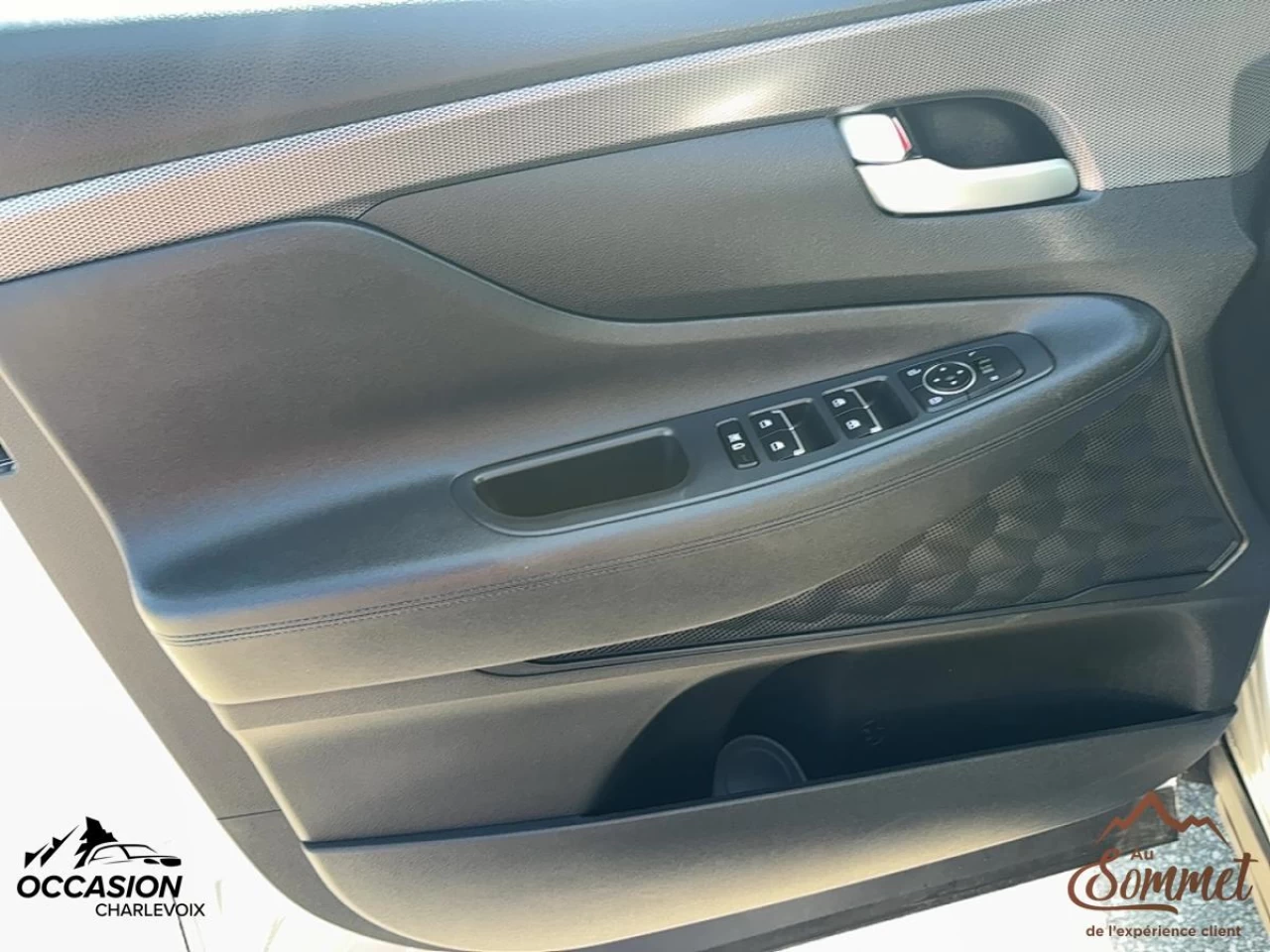 2020 Hyundai Santa Fe
                                                    2.4L Preferred AWD Image principale