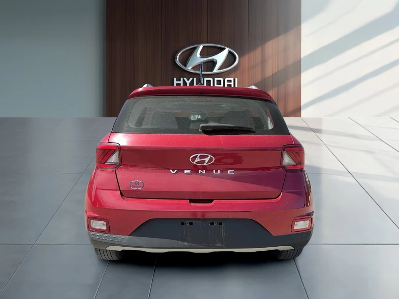 2023 Hyundai Venue Ultimate IVT w/Black Interior Image principale