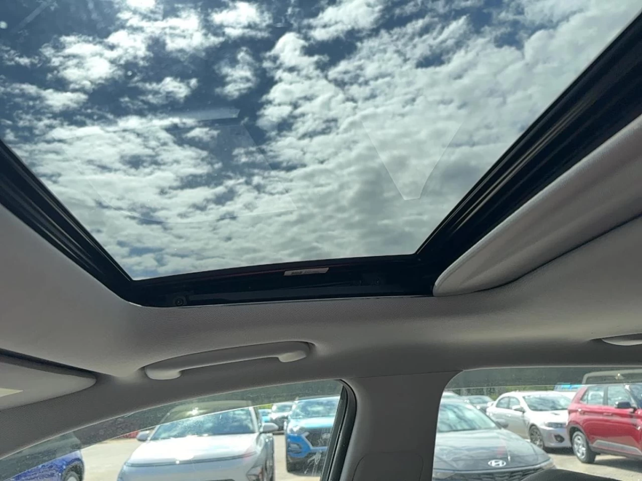2022 Hyundai Kona 2.0L Preferred AWD w/Sun &amp; Leather Package Main Image