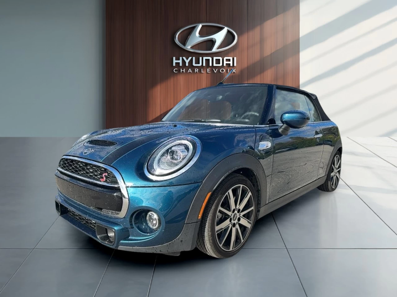 2021 MINI Convertible Cooper S FWD Image principale