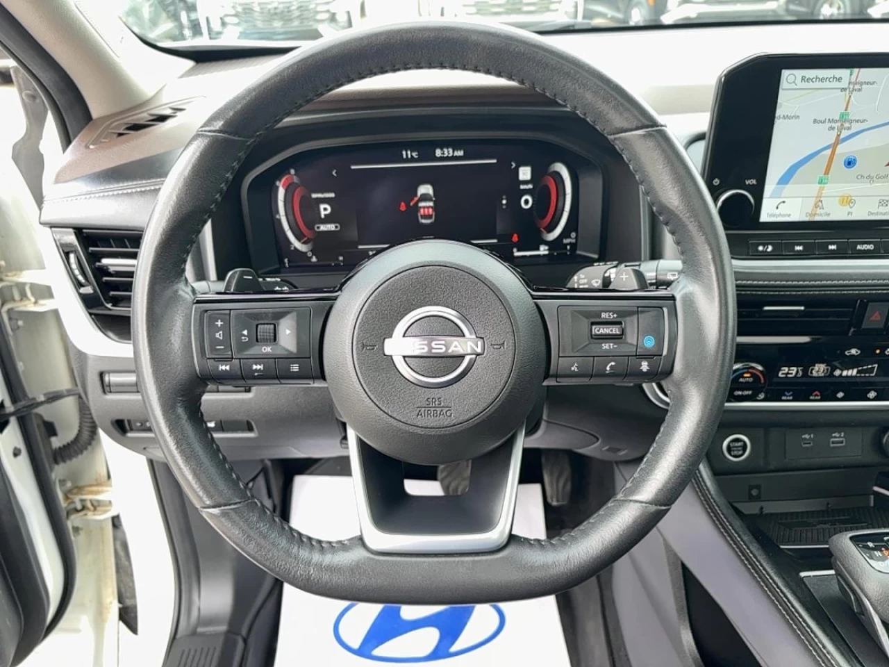 2023 Nissan Rogue
                                                    AWD Platinum Main Image