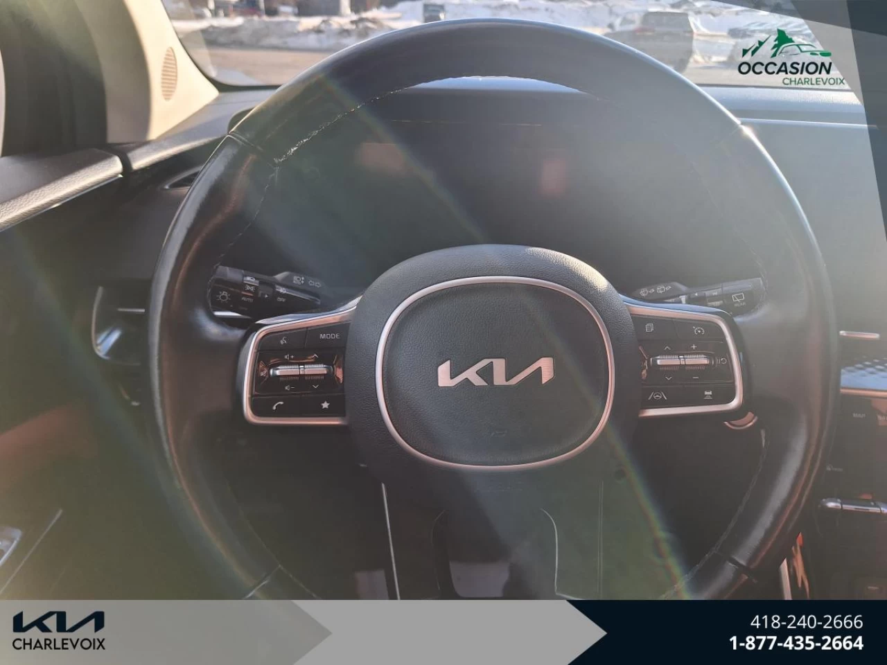 2022 Kia Carnival SX FWD Image principale