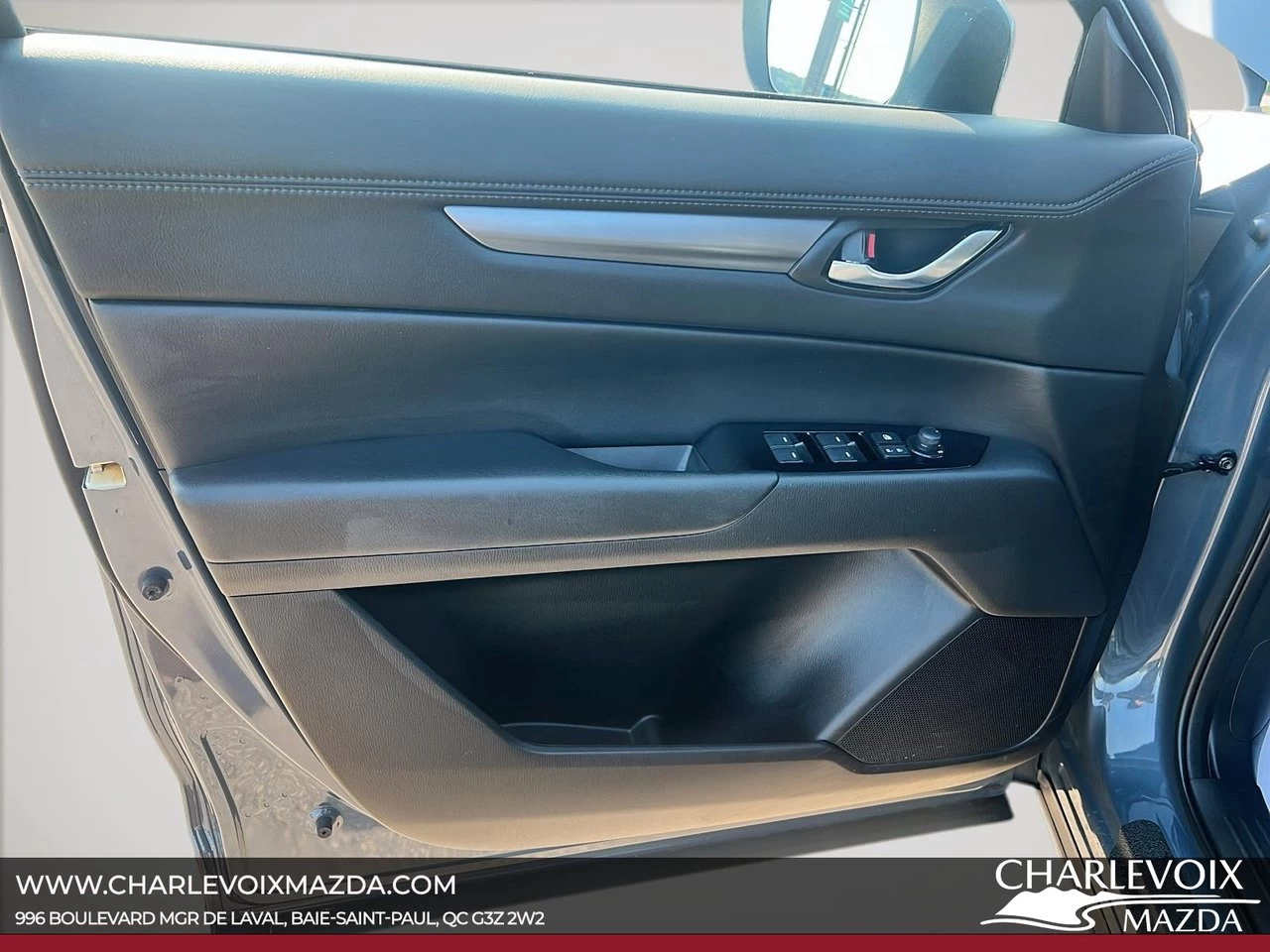 2022 Mazda CX-5  Main Image