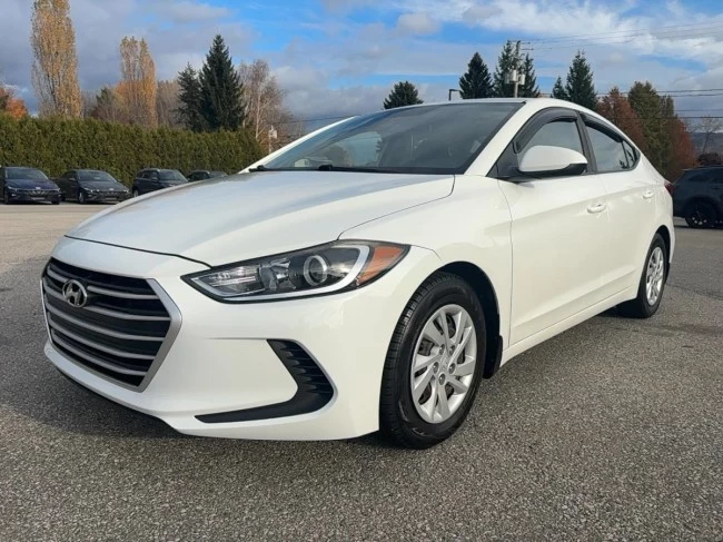 Hyundai Elantra - 2017
