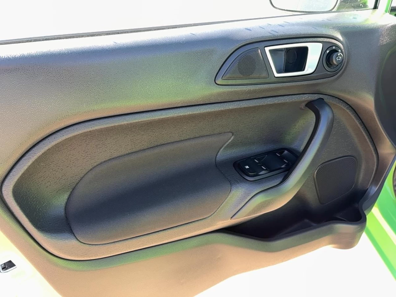 2015 Ford Fiesta
                                                    5dr HB SE Image principale