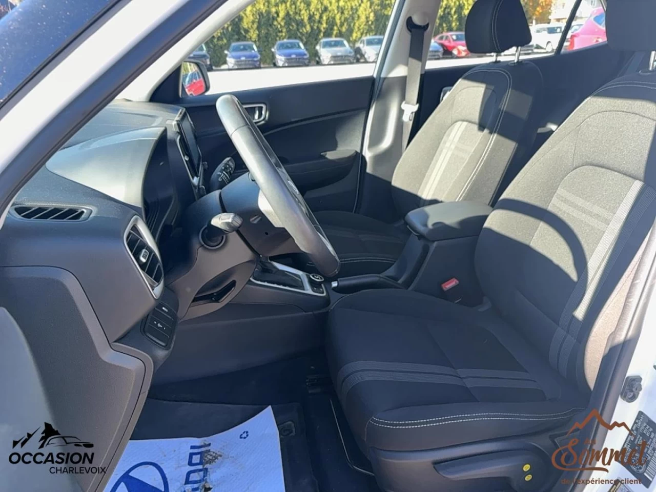 2024 Hyundai Venue Preferred IVT w/Two-Tone Image principale