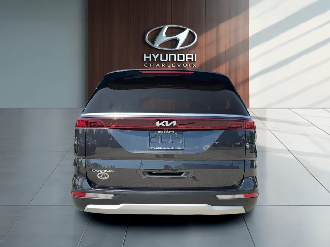 2024 Kia Carnival LX FWD Main Image