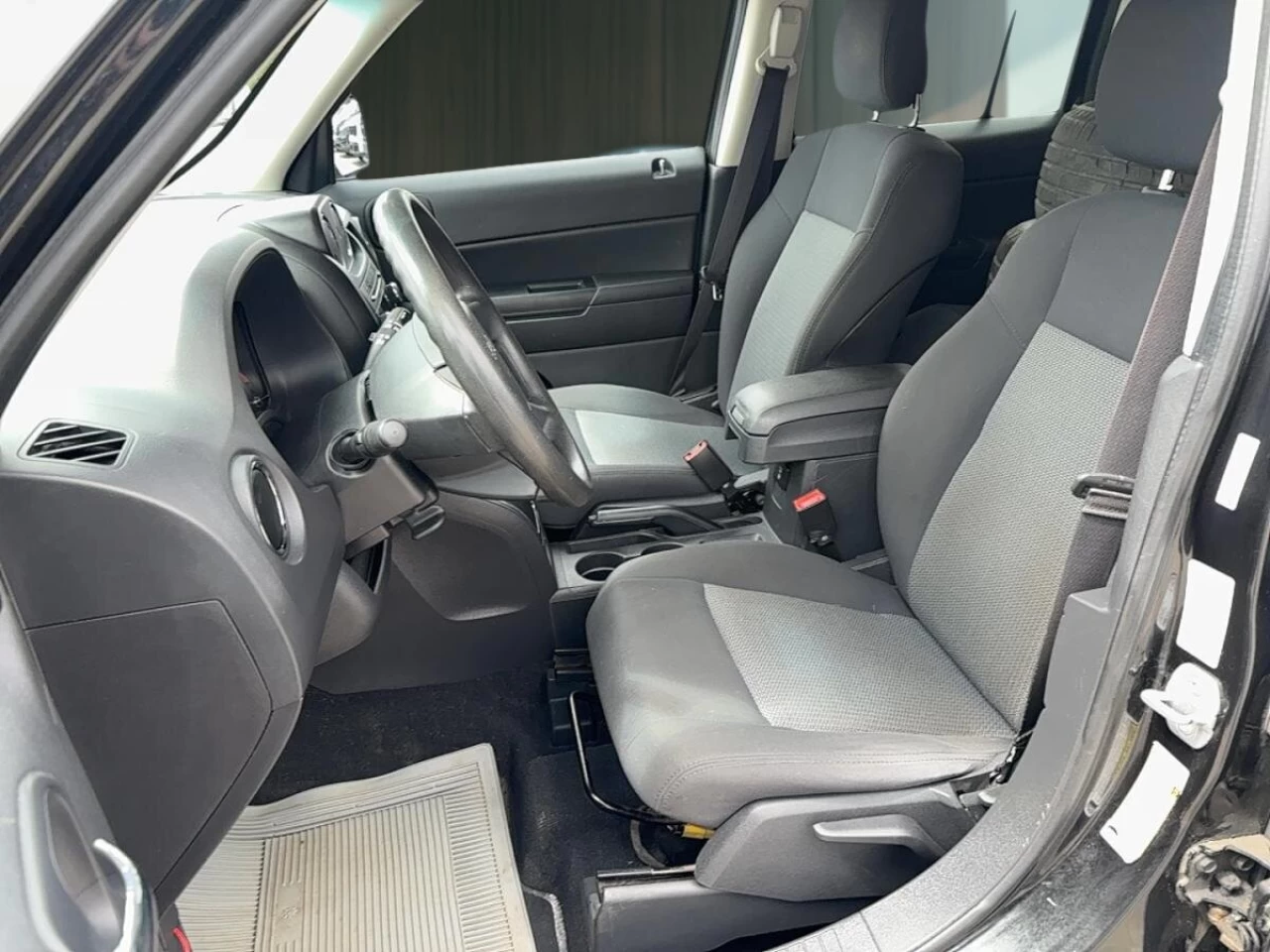 2010 Jeep Patriot 4WD 4dr North Image principale