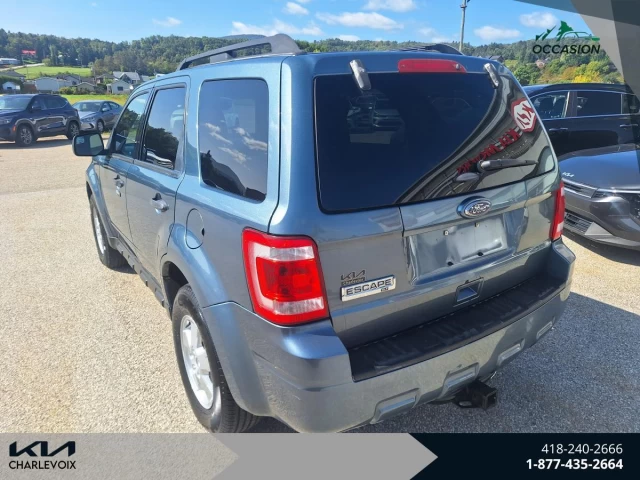 Ford Escape 4WD 4dr I4 Auto XLT 2011