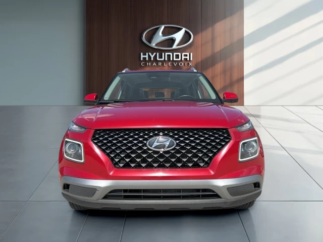 Hyundai Venue Ultimate IVT w/Black Interior 2023