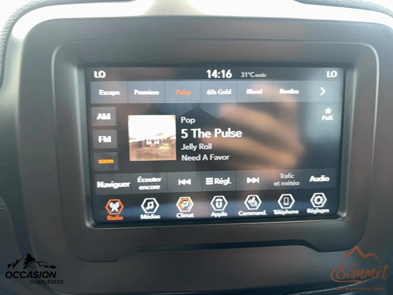 2018 Jeep Renegade
                                                    Altitude 4x4 Image principale