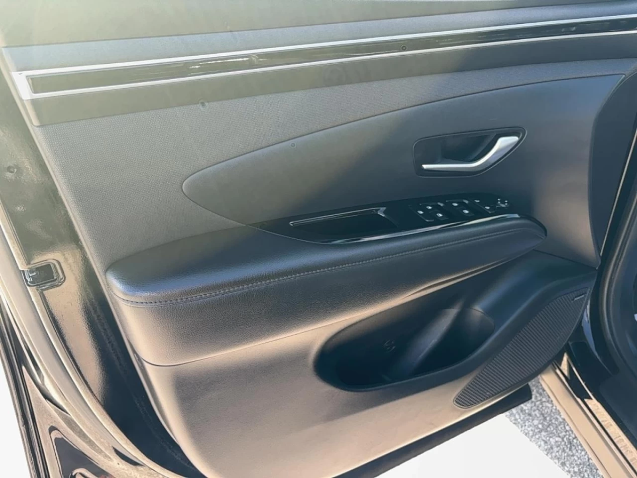 2023 Hyundai Tucson Luxury AWD Main Image