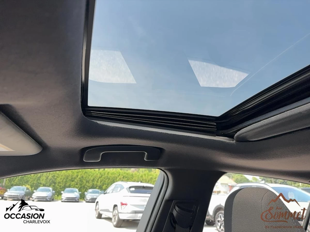 2021 Toyota Corolla
                                                    SE GROUPE AMÉLIORÉ CVT + TOIT OUVRANT Image principale