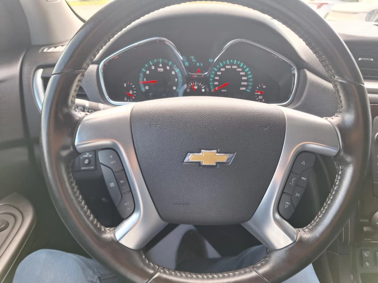 2017 Chevrolet Traverse AWD 4dr LT w/1LT Image principale
