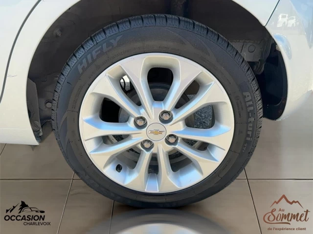 Chevrolet Spark 4dr HB CVT 1LT 2021 — photo 6
