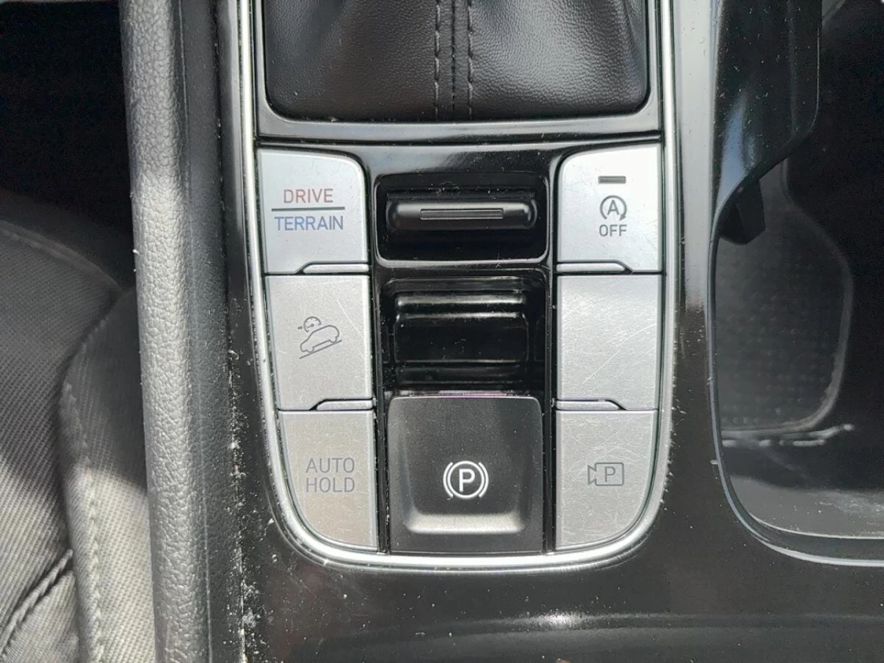 2022 Hyundai Tucson
                                                    Essential AWD Image principale