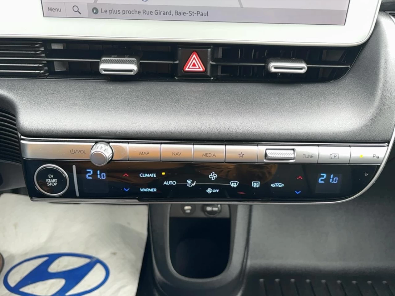 2024 Hyundai IONIQ 5
                                                    Preferred AWD Long Range w/Ultimate Pkg Image principale