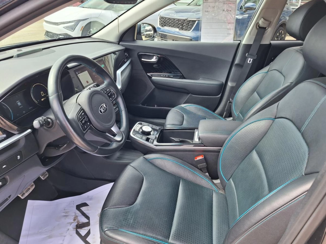 2020 Kia Niro SX Touring FWD Main Image