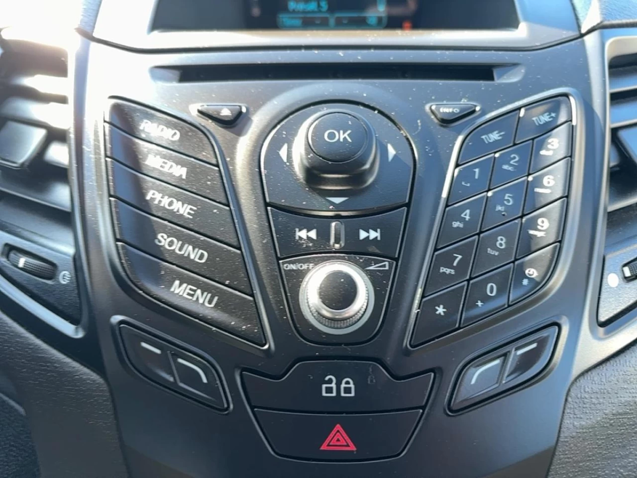 2015 Ford Fiesta
                                                    5dr HB SE Image principale