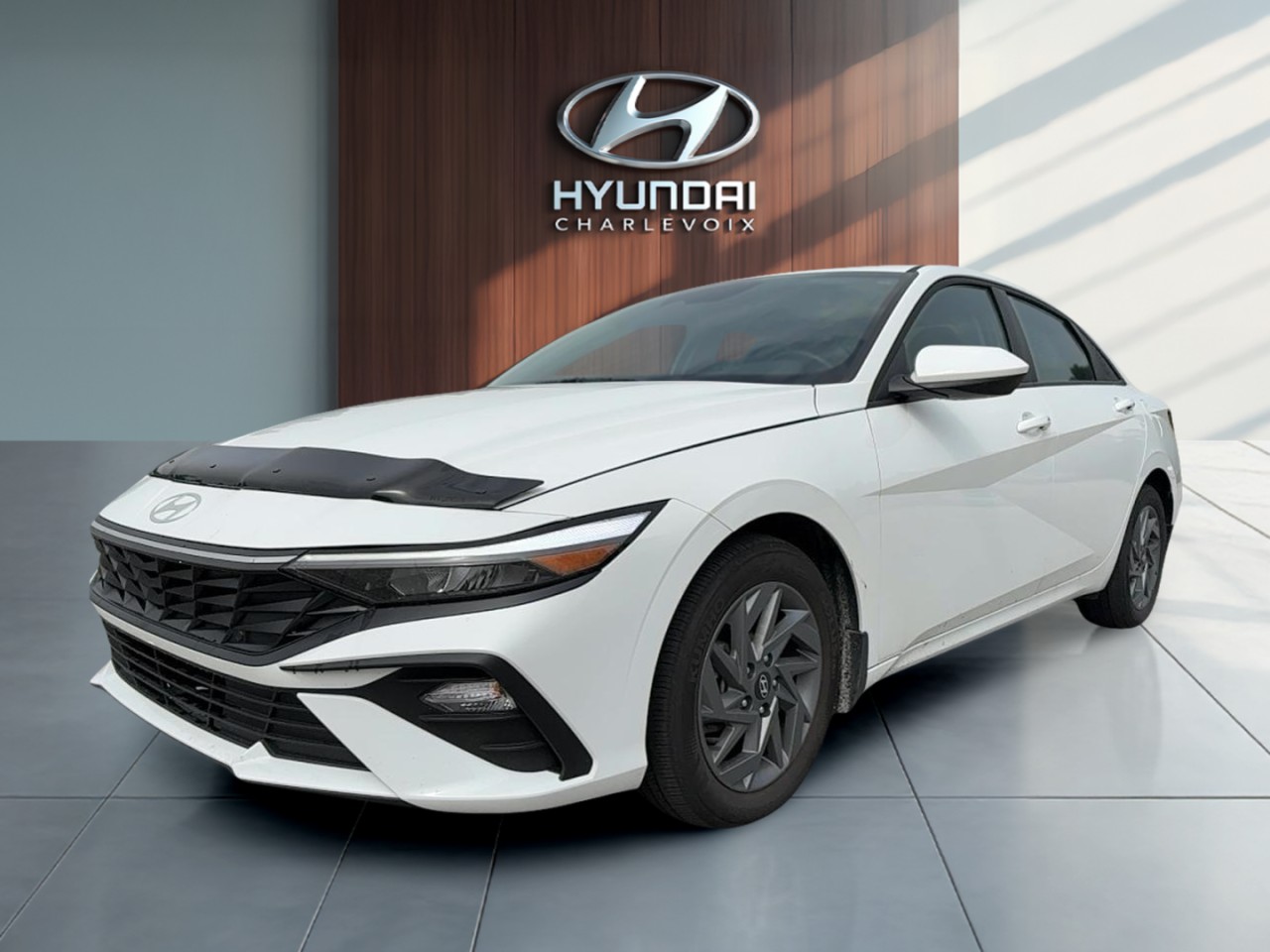 Hyundai 2024 Elantra Preferred IVT